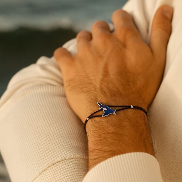 Armband Silber Usedom „Meeresblick” aus 925er Silber mit blauer Emaille und schwarzem Satinband