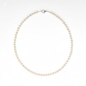 Weiße Perlenkette Silber Nordwind mit 4-5 mm Süßwasser-Zuchtperlen und silbernem Karabiner.