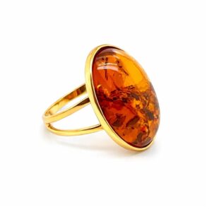 Bernstein Ring Silber vergoldet 24 Karat Modell Goldlicht mit großem ovalem Bernstein.