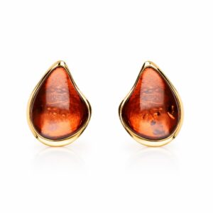 Bernstein Ohrstecker Silber 925 vergoldet „Goldtau“ Cognac, kleine vergoldete Bernsteinohrringe in Tropfenform.
