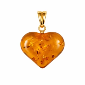 Bernstein Anhänger Gold 333 Herzensgold Cognac in Herzform mit Goldöse; Goldanhänger Bernstein Herz ist ein eleganter Schmuck mit Ostseebernstein
