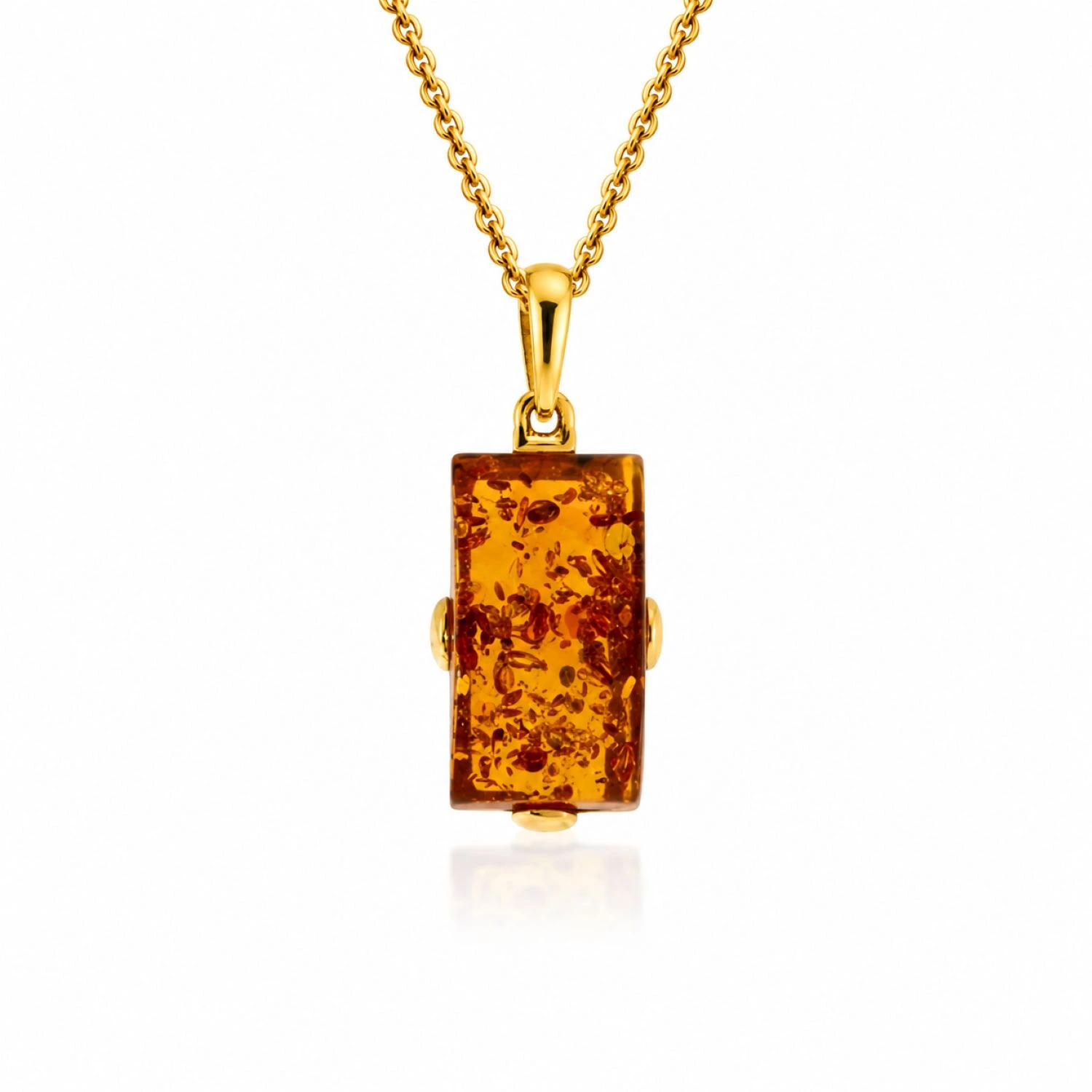 bernstein-anhaenger-gold-375-lichtblick-cognac-kette Bernstein Anhänger Gold 375 „Lichtblick“ Cognac mit rechteckigem Naturbernstein; Vollbernstein Anhänger Rechteckig; Eleganter Schmuck mit echtem Ostseebernstein