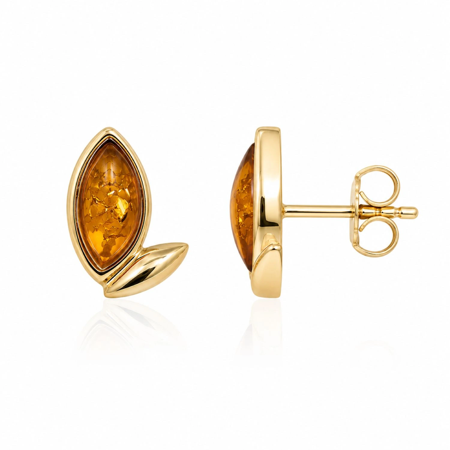 bernstein-ohrstecker-gold-375-bernsteinblatt-cognac-seite Bernstein Ohrstecker Gold 375 „Bernsteinblatt“ Cognac für jeden Anlass; Gold Ohrringe mit Zweiblatt Motiv; eleganter Schmuck mit echtem Ostseebernstein für Damen