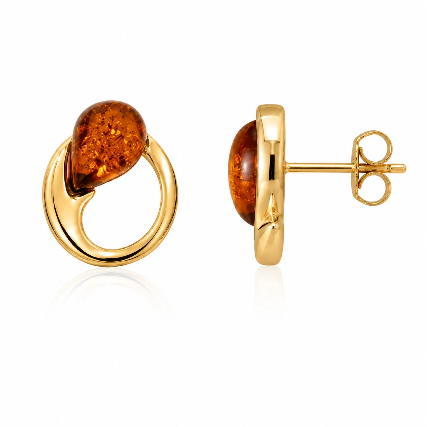 bernstein-ohrstecker-gold-375-goldschleife-cognac-seite Bernstein Ohrstecker Gold 375 „Goldschleife“ Cognac mit rundem Goldbogen und tropfenförmigem Bernstein; Ohrstecker Kreis mit Bernstein in Tropfenform für jeden Anlass; eleganter Schmuck mit echtem Ostseebernstein